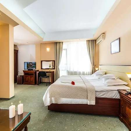 Opal Hotel 4*