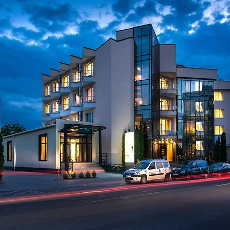 Hotel Opal
